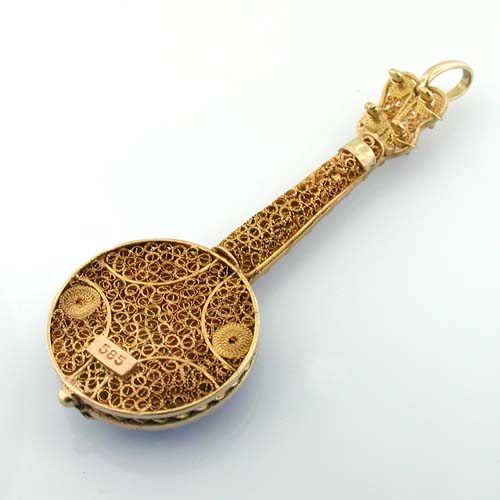 Rare Vintage 14K Gold Handmade Filigree Banjo Mandolin Musical Pendant Charm